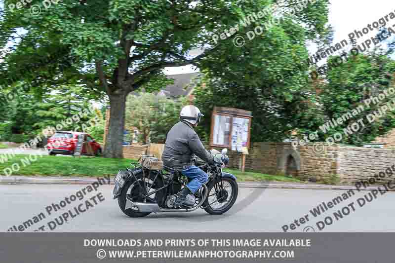 Vintage motorcycle club;eventdigitalimages;no limits trackdays;peter wileman photography;vintage motocycles;vmcc banbury run photographs